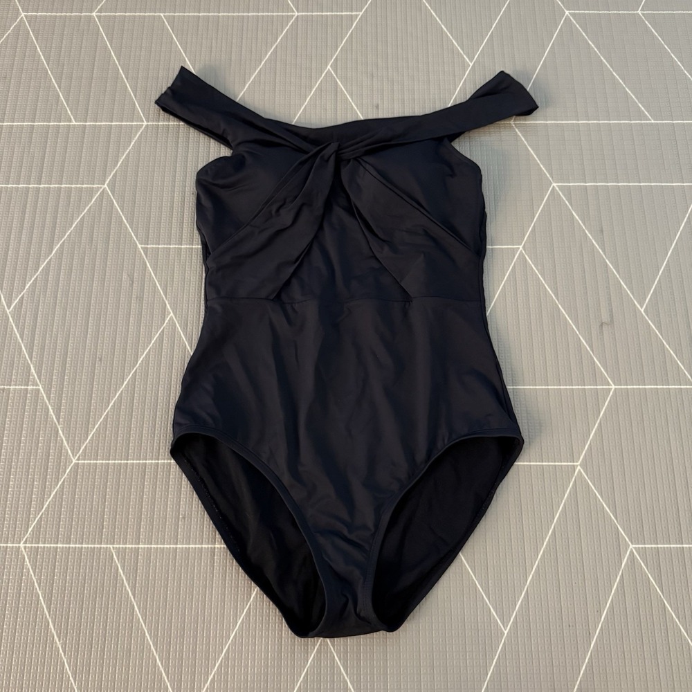 Tommy Bahama Pearl‎ Twist One Piece Bathing Suit Size 10 Black Off Shoulder